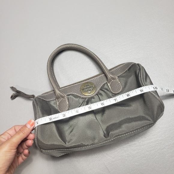 3/$15 Victoria's secret small hand bag - Picture 6 of 10